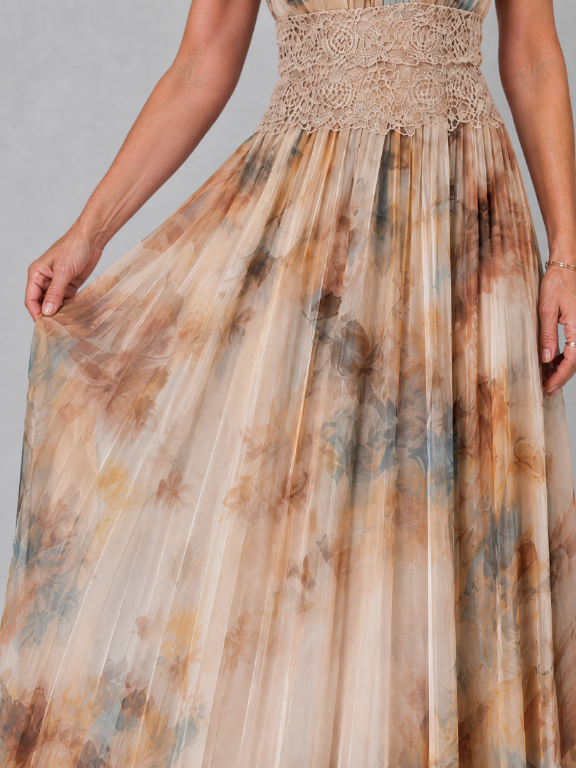Elavenue | Abito Maxi con Collo Halter e Vita in Pizzo