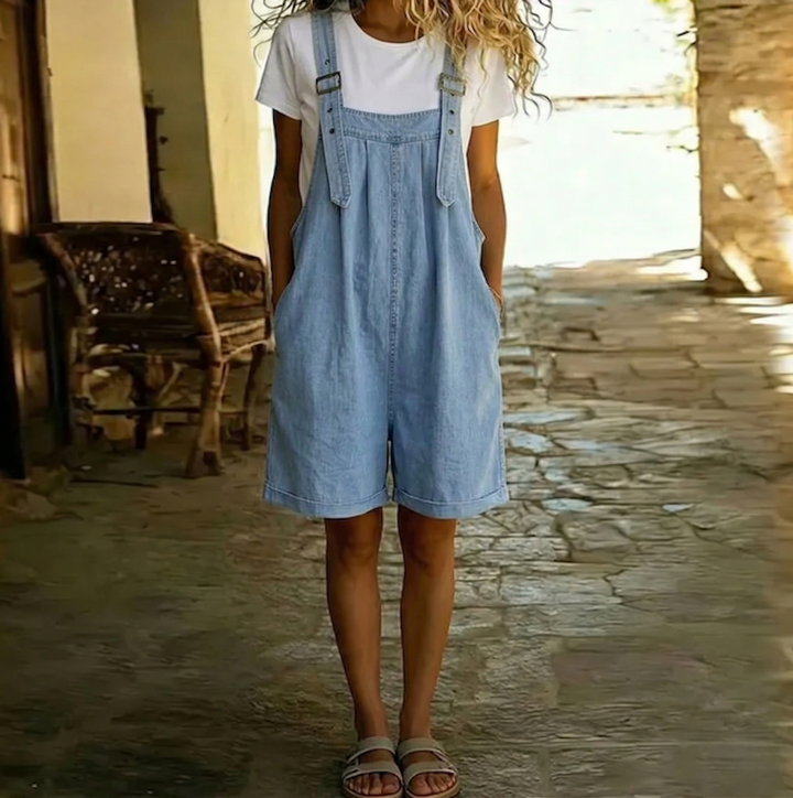 Clara™ | Salopette corta in jeans blu chiaro